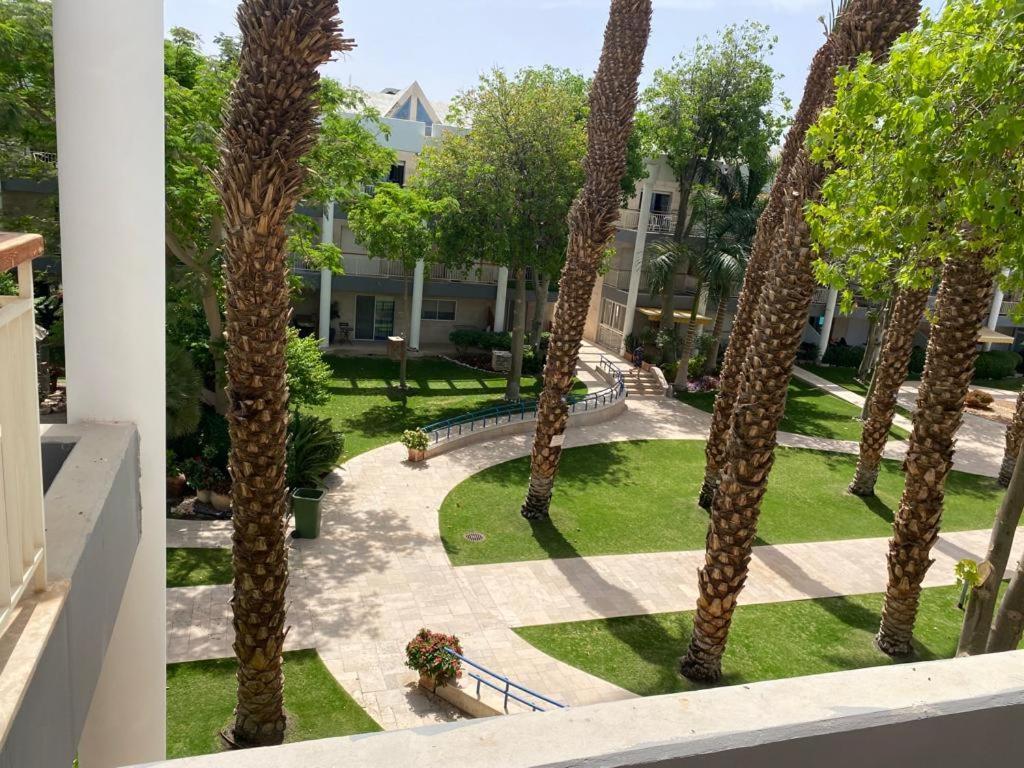 Royal Park Eilat Apartments Extérieur photo