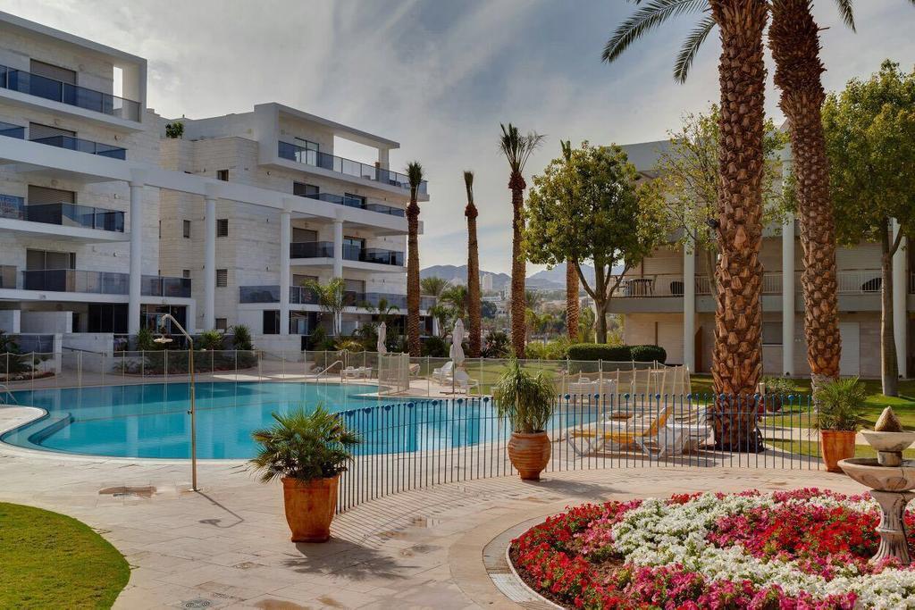 Royal Park Eilat Apartments Extérieur photo